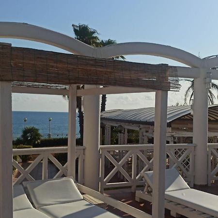 Hotel Residence La Corvetta Monopoli Exterior photo