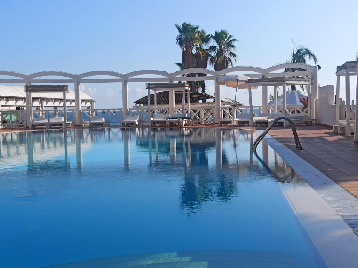 Hotel Residence La Corvetta Monopoli Exterior photo