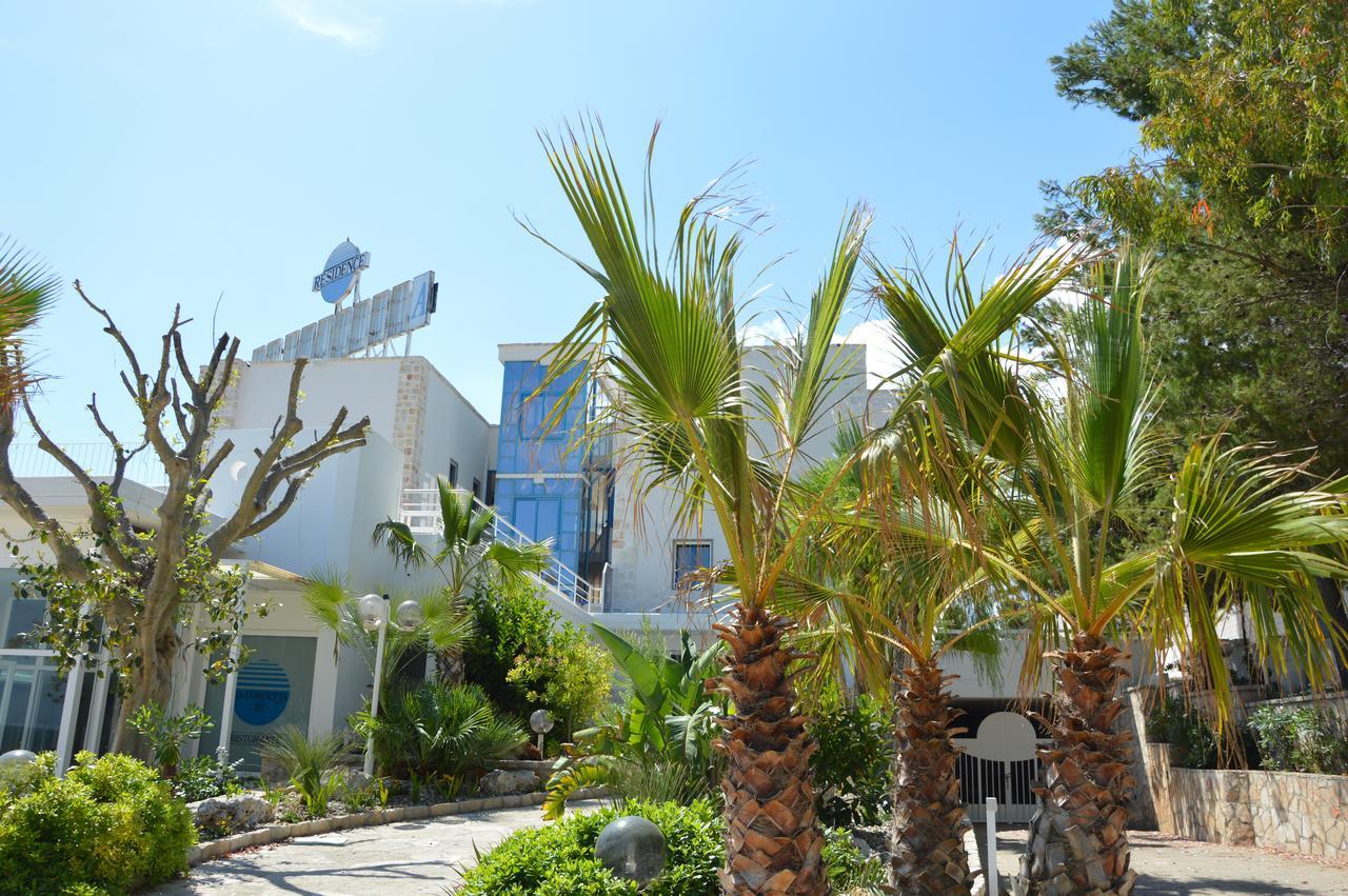 Hotel Residence La Corvetta Monopoli Exterior photo