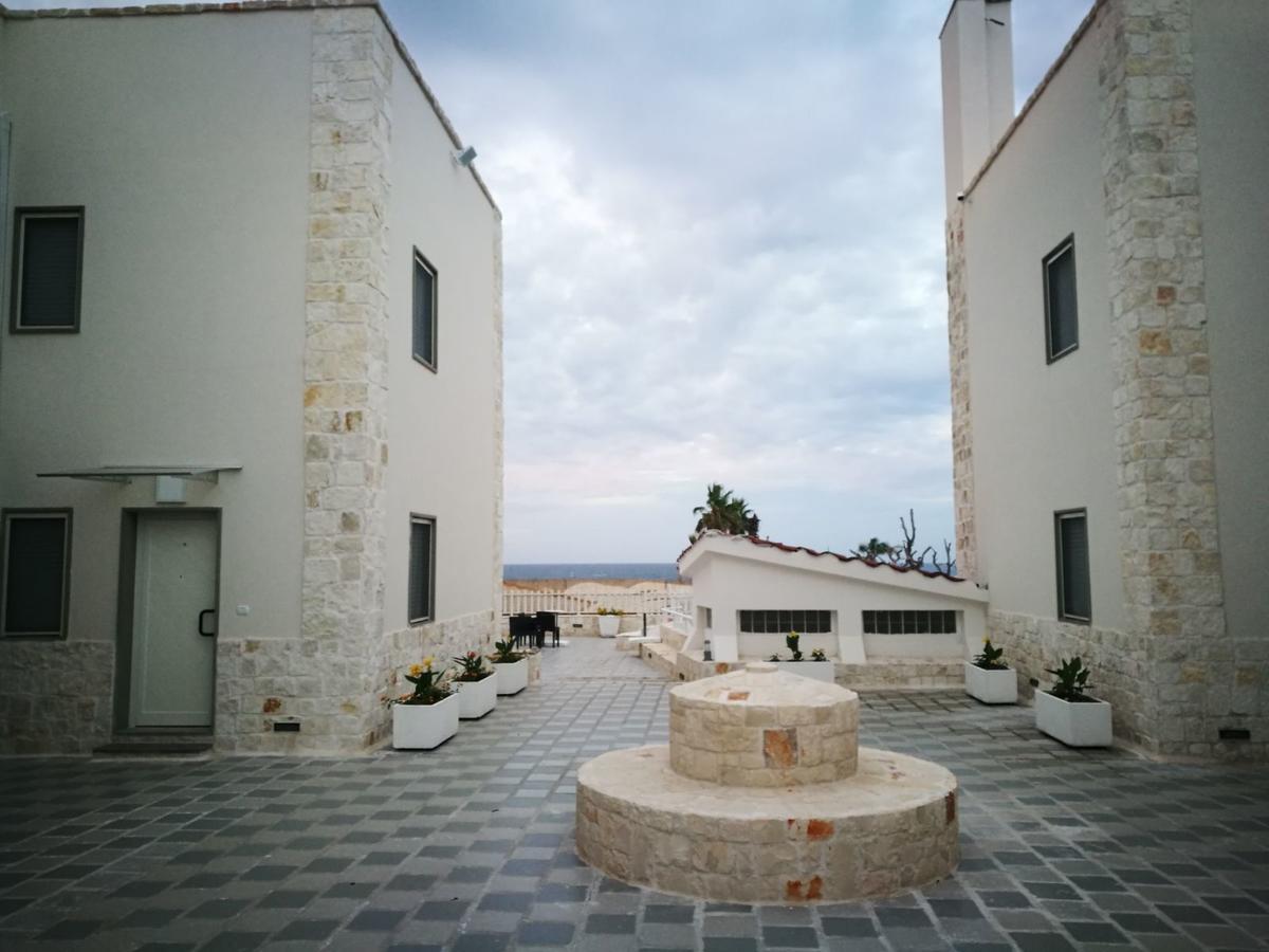 Hotel Residence La Corvetta Monopoli Exterior photo