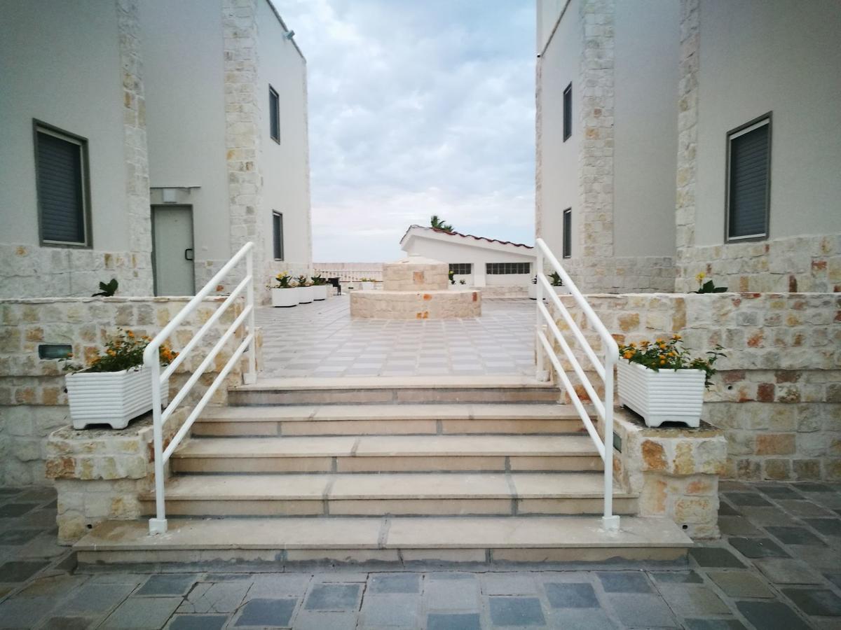 Hotel Residence La Corvetta Monopoli Exterior photo