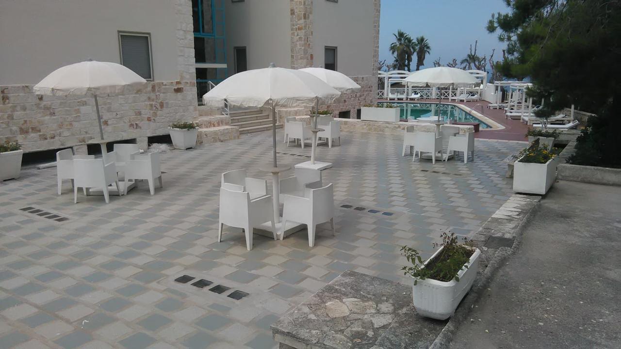 Hotel Residence La Corvetta Monopoli Exterior photo